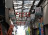 写真：Higashi Honmachi Shopping Area