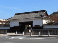 写真：小田県庁跡（笠岡小学校）