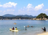 写真:白石島海水浴場